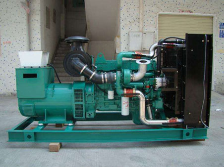 镇原1100kw康明斯柴油发电机组图片 镇原1100kw康明斯柴油发电机组图片